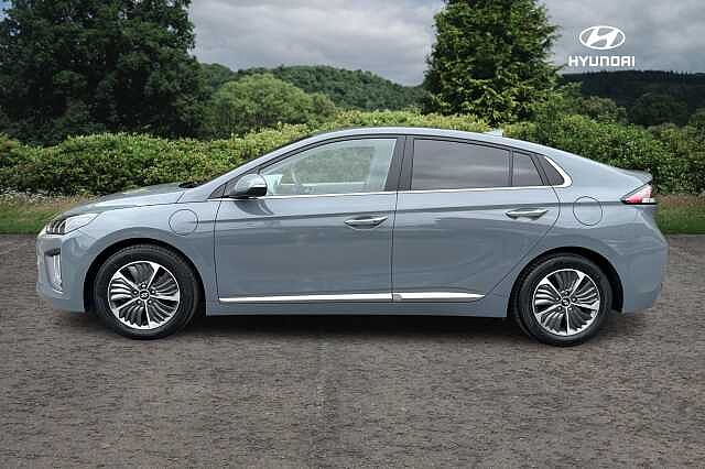 Hyundai Ioniq 1.6 GDi Plug-in Hybrid Premium SE 5dr DCT