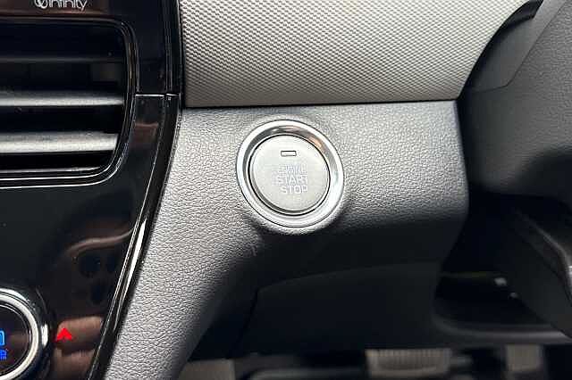 Hyundai Ioniq 1.6 GDi Plug-in Hybrid Premium SE 5dr DCT