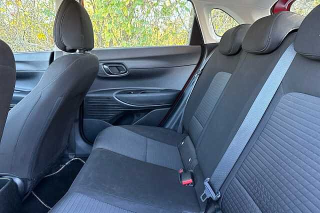 Hyundai I20 1.0T GDi 48V MHD SE Connect 5dr Dragon Red