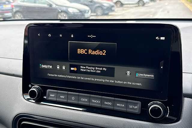 Hyundai KONA 1.6 GDi Hybrid Premium 5dr DCT Phantom Black