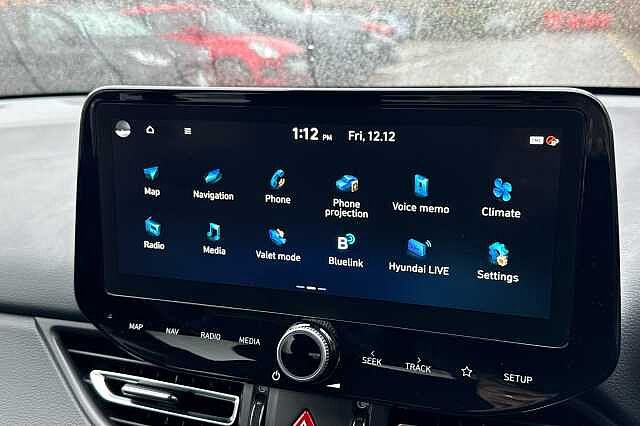 Hyundai i30 T-GDI PREMIUM MHEV