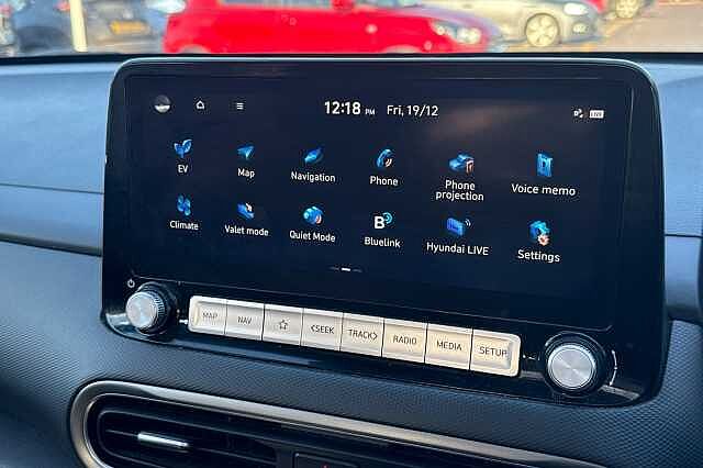 Hyundai KONA ULTIMATE Pulse Red