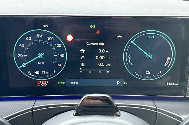 Hyundai SANTA FE CALLIGRAPHY Typhoon Silver