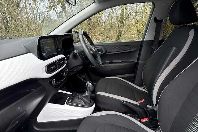 Hyundai I10 MPI PREMIUM Mangrove Green