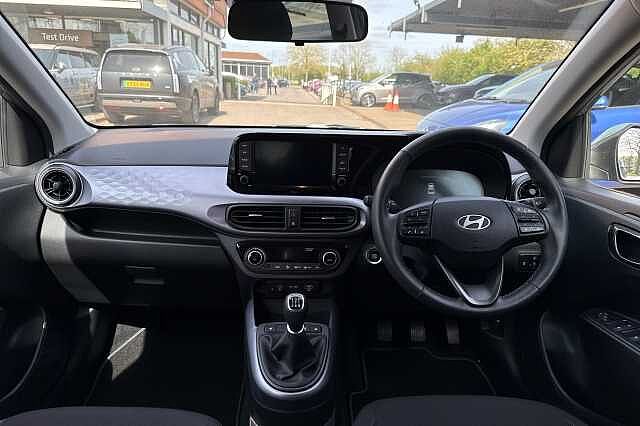 Hyundai I10 PREMIUM Mangrove Green