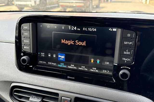 Hyundai I10 ADVANCE Dragon Red