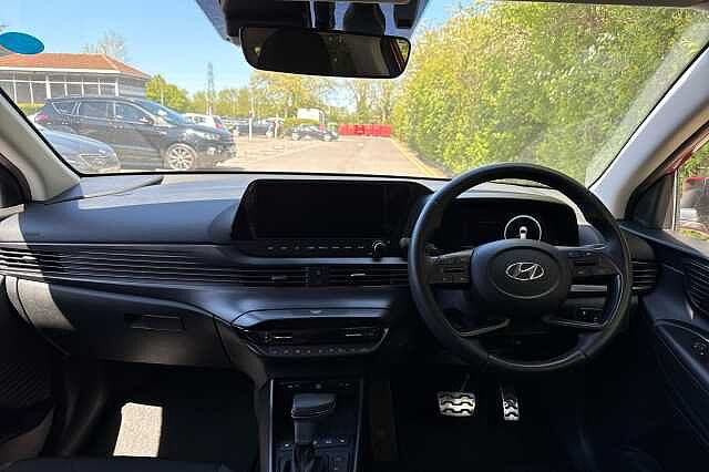 Hyundai Bayon T-GDI PREMIUM DCT MHEV