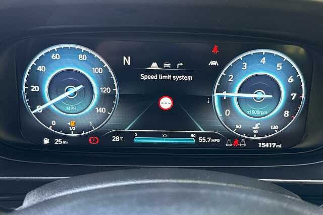 Hyundai Bayon T-GDI PREMIUM MHEV