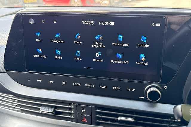 Hyundai Bayon T-GDI PREMIUM MHEV