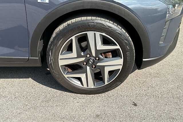 Hyundai Bayon T-GDI PREMIUM MHEV