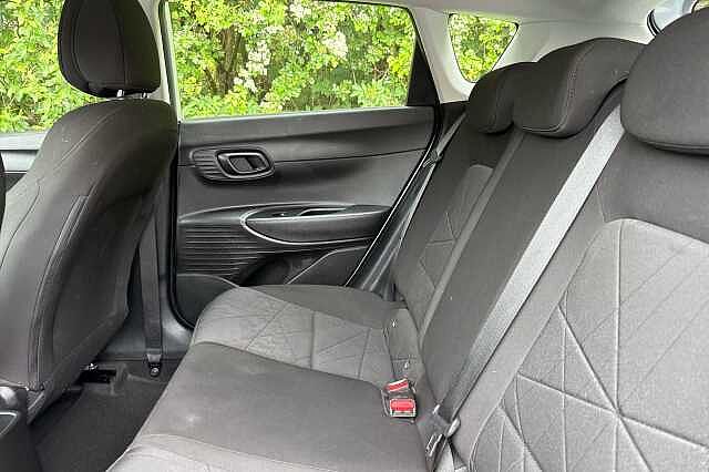 Hyundai Bayon T-GDI SE CONNECT DCT MHEV