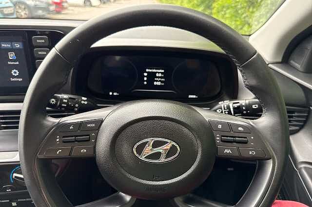 Hyundai Bayon T-GDI SE CONNECT DCT MHEV