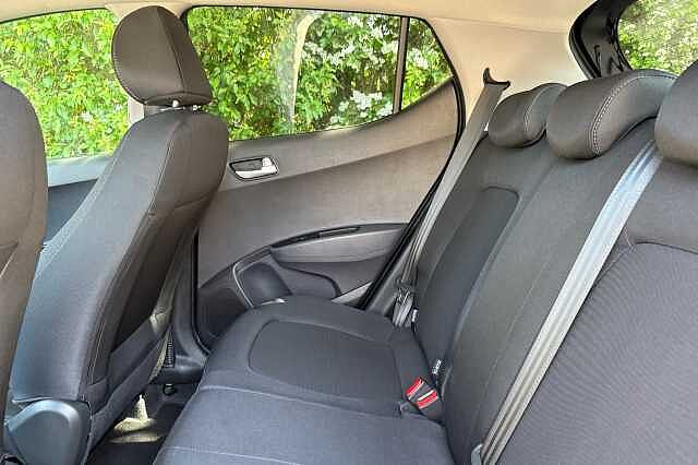 Hyundai i10 PREMIUM