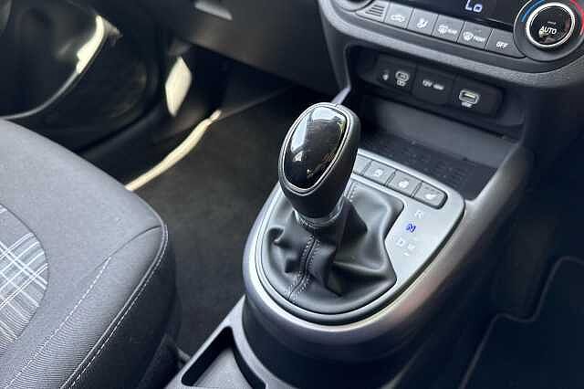 Hyundai i10 PREMIUM