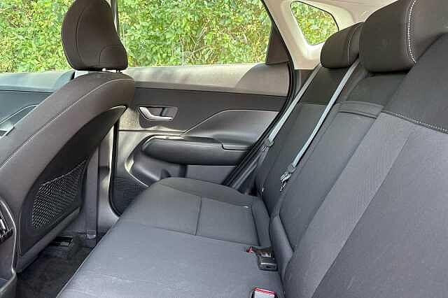 Hyundai KONA ADVANCE Abyss Black