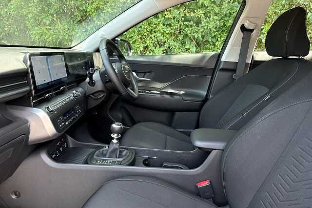 Hyundai KONA ADVANCE Abyss Black