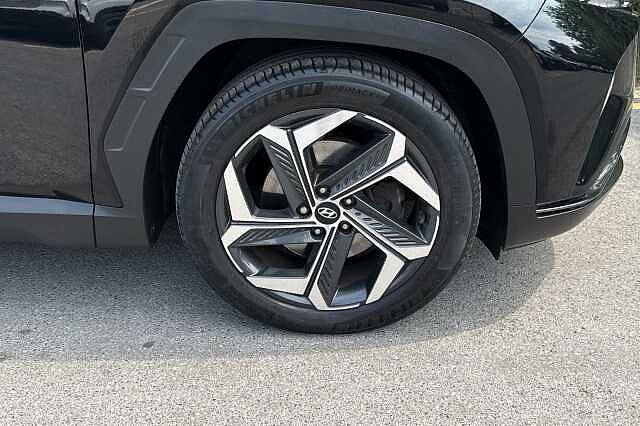 Hyundai TUCSON T-GDI ULTIMATE MHEV Phantom Black
