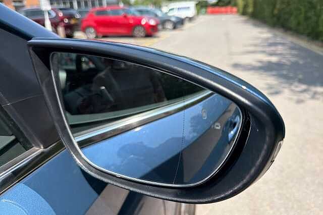 Hyundai BAYON T-GDI ULTIMATE DCT Vibrant Blue