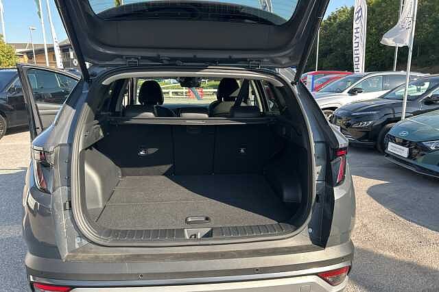 Hyundai TUCSON 1.6T Hybrid Ultimate 5dr Auto Grey