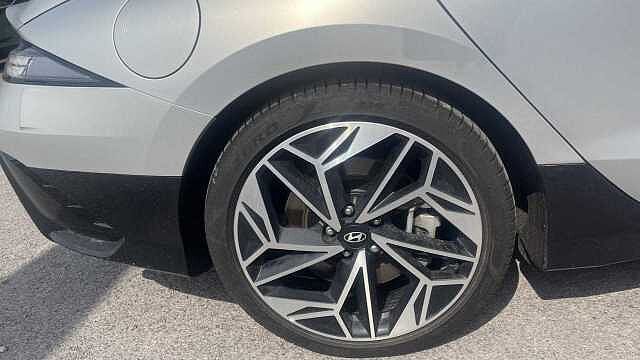 Hyundai Ioniq 6 Premium 77 kWh 228 PS RWD