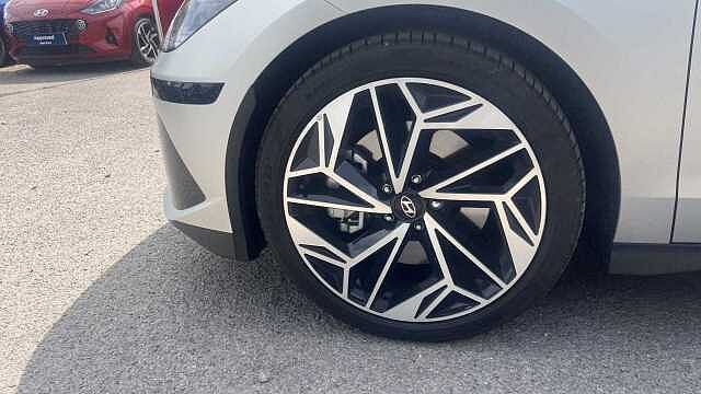 Hyundai Ioniq 6 Premium 77 kWh 228 PS RWD