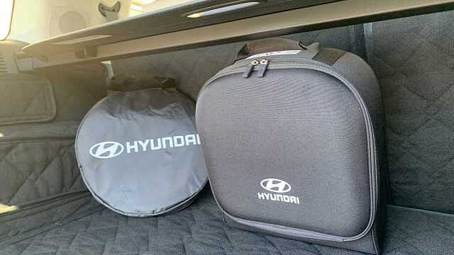 Hyundai SANTA FE 1.6 TGDi Plug-in Hybrid Ultimate 5dr 4WD Auto