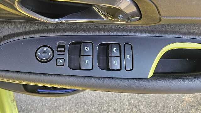 Hyundai I20 1.0T GDi Premium 5dr Green