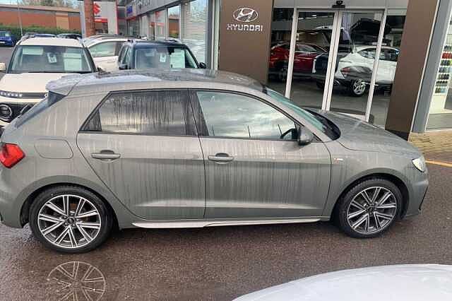 Audi A1 Sportback 35 TFSI S Line 5dr S Tronic
