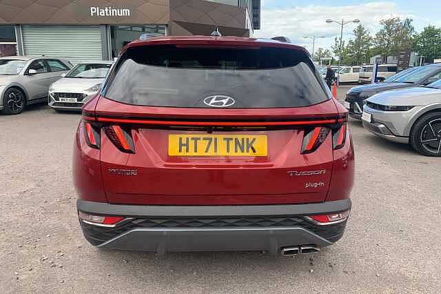 Hyundai TUCSON 1.6 TGDi Plug-in Hybrid Premium 5dr 4WD Auto
