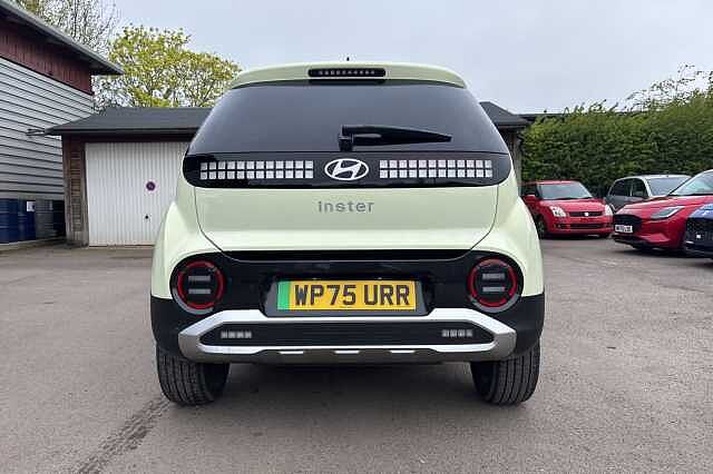 Hyundai INSTER 85kW 02 49kWh 5dr Auto Beige