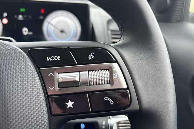 Hyundai INSTER 85kW 02 49kWh 5dr Auto Beige