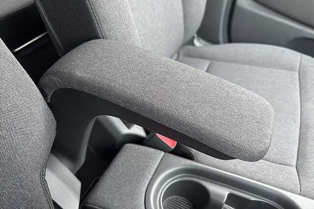 Hyundai INSTER 85kW 02 49kWh 5dr Auto Beige