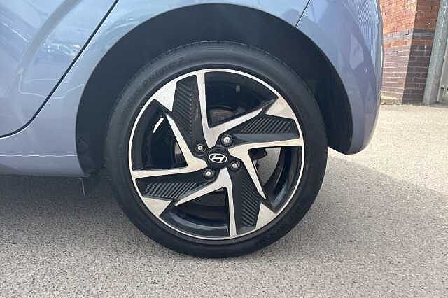 Hyundai i10 1.2 MPi Premium 5dr
