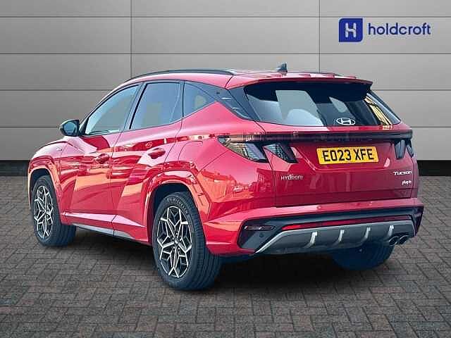Hyundai TUCSON 1.6 TGDi Plug-in Hybrid N Line 5dr 4WD Auto Red