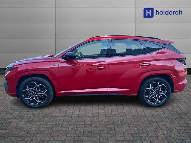 Hyundai TUCSON 1.6 TGDi Plug-in Hybrid N Line 5dr 4WD Auto Red