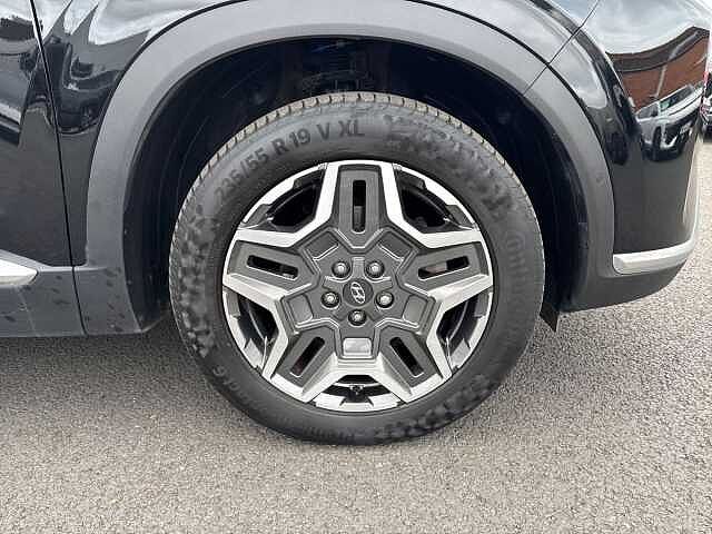 Hyundai Santa Fe 1.6 TGDi Plug-in Hybrid Ultimate 5dr 4WD Auto