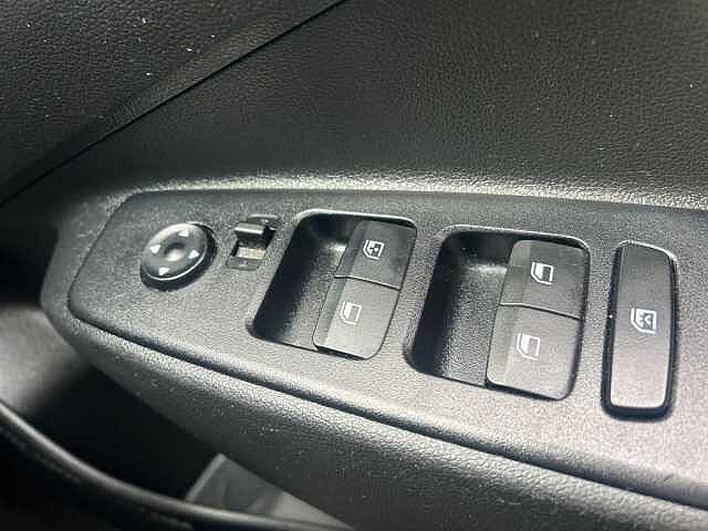 Hyundai I10 1.0 MPi SE 5dr Black