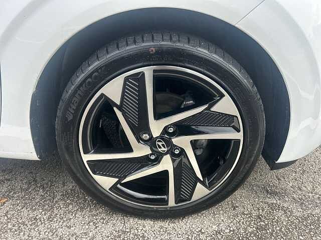 Hyundai I10 1.0 [63] Premium 5dr Auto [Nav] White