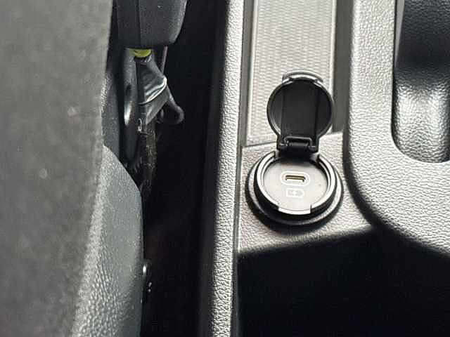 Hyundai I10 1.0 MPi Premium 5dr Auto Green