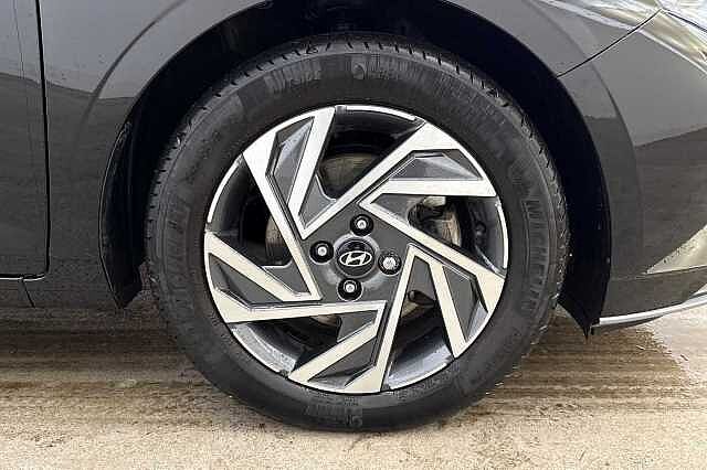 Hyundai i10 1.2 [79] Premium 5dr Auto [Nav]