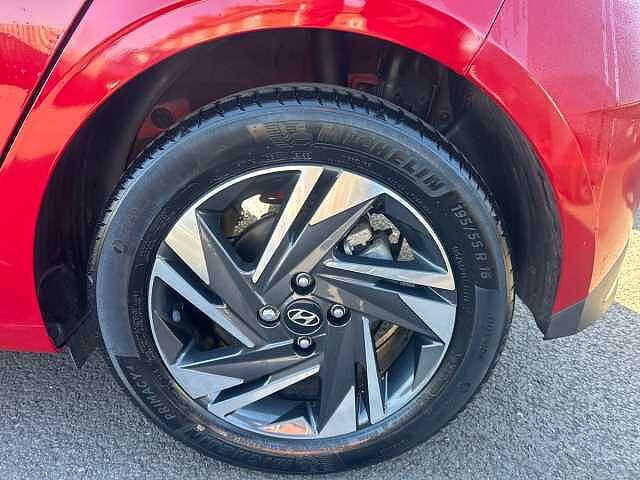Hyundai I20 1.0T GDi 48V MHD SE Connect 5dr Red