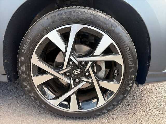 Hyundai KONA 1.0 TGDi 48V MHEV Ultimate 5dr White