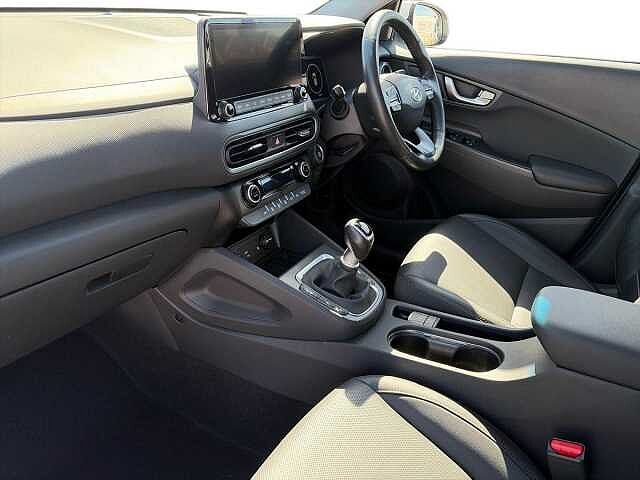 Hyundai KONA 1.0 TGDi 48V MHEV Ultimate 5dr White