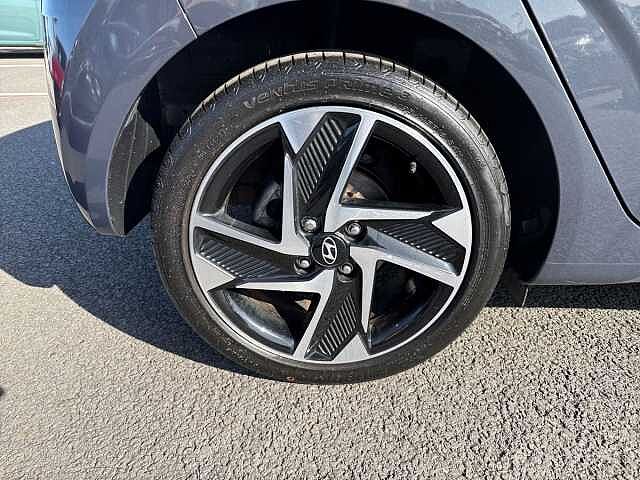 Hyundai i10 1.2 [79] Premium 5dr Auto [Nav]