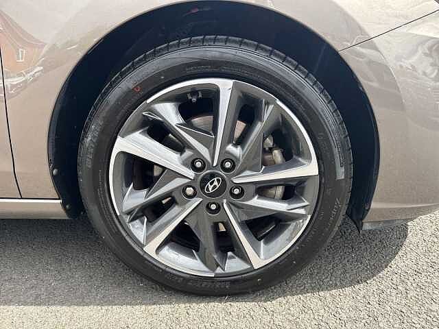 Hyundai i30 1.0T GDi Premium 5dr DCT