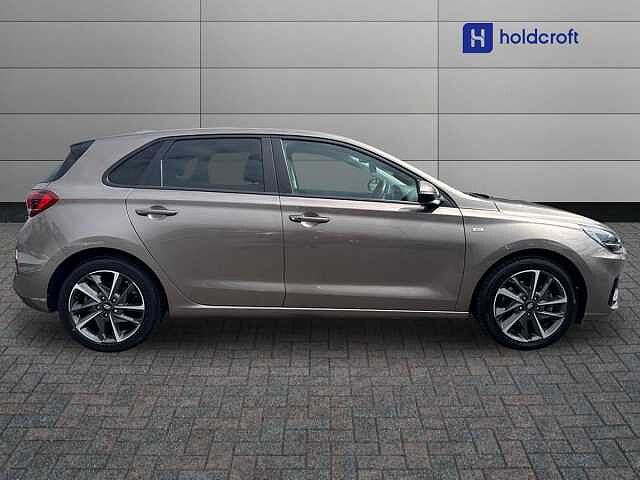 Hyundai i30 1.0T GDi Premium 5dr DCT