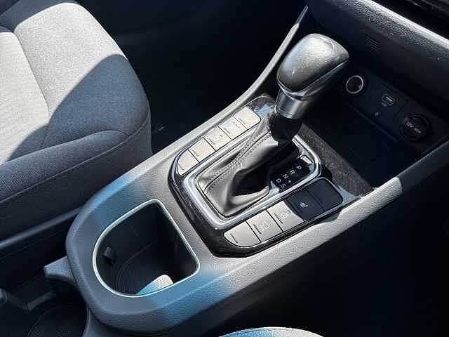 Hyundai Ioniq 1.6 GDi Hybrid Premium 5dr DCT