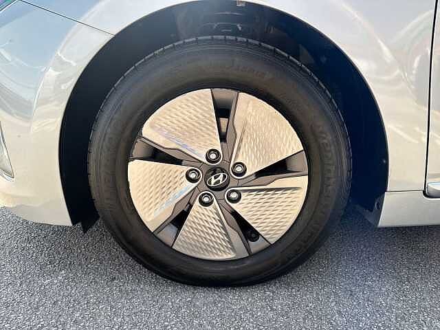 Hyundai Ioniq 1.6 GDi Hybrid Premium 5dr DCT