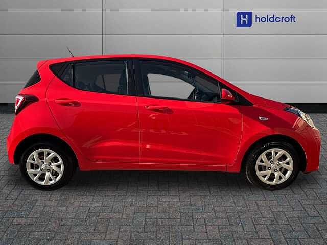 Hyundai I10 1.0 SE 5dr Red