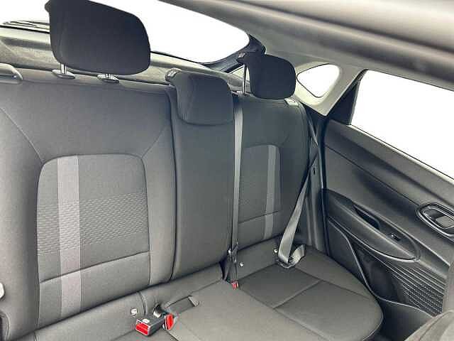 Hyundai i20 1.0T GDi 90 Tech Line 5dr DCT